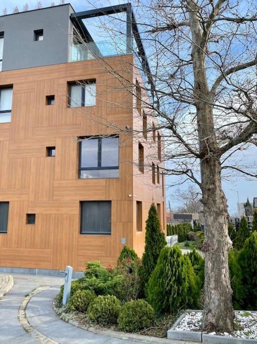 Lovely And Quiet Flat Wmn15 With Terrace/Pool Варна Экстерьер фото